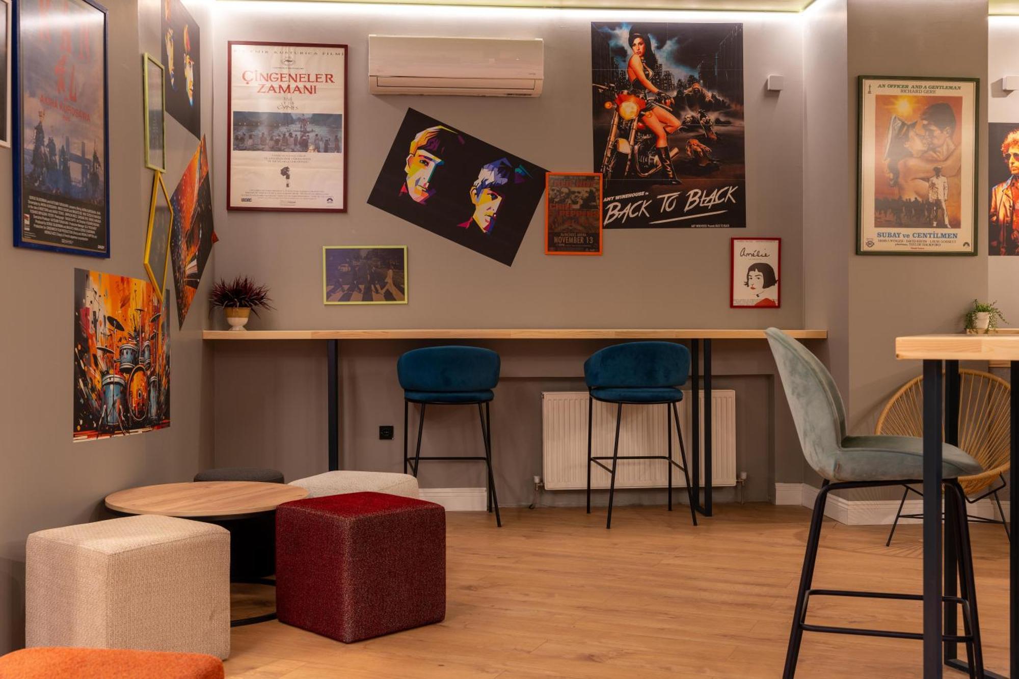 The Central House Istanbul Galata Hostel Екстериор снимка