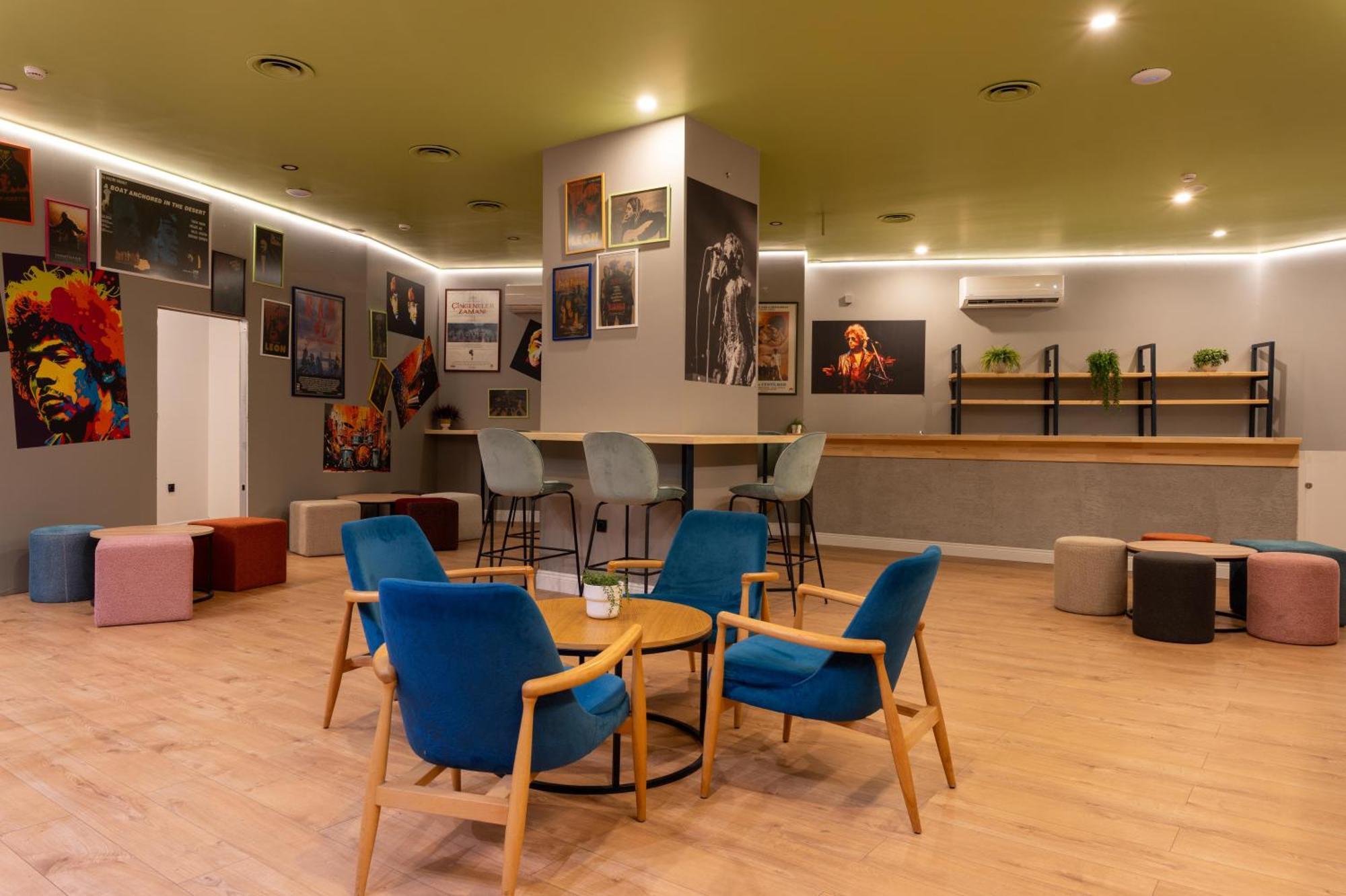 The Central House Istanbul Galata Hostel Екстериор снимка